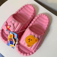 ราคา wiggle wiggle x miniso รองเท้าของแท้ พร้อมส่ง (42929823710)
