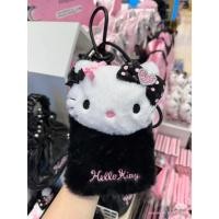 ราคา hello kitty กระเป๋าสะพายข้างคิตตี้หัว ขนนุ่ม น่ารักมาก ลิขสิทธิ์แท้ (50001786241)