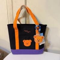 ราคา wiggle wiggle กระเป๋าผ้าแคนวาสแข็ง แถมพวงกุญแจ ของแท้พร้อมส่ง (45558040182)