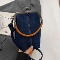 ราคา FX Diagonal Small Bag กระเป๋าสะพาย crossbody ลาย الدنيم สไตล์ใหม่ เหมาะสำหรับผู้หญิง (51158244261)