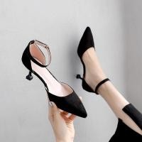 ราคา รองเท้าส้นสูงชี้สีดำ แบบ Strappy Stilettos หนังนิ่ม แฟชันเซ็กซี่ (48707744898)
