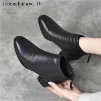 ราคา รองเท้าบูท หนังวัวแท้ ส้นเตี้ย กันลื่น สําหรับผู้หญิง (28830241868)