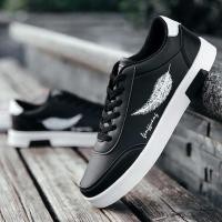 ราคา พร้อมสต็อก จัดส่งด่วน ฤดูใบไม้ผลิฤดูร้อนเกาหลีรุ่นนักเรียนรองเท้าสีขาวผู้ชายสไตล์ใหม่แฟชั่นรองเท้าผ้าใบ Low Top All Match Breathable รองเท้าผ้าใบน้ําหนักเบา High End Feeling (49355058697)