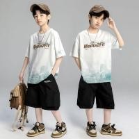 ราคา ชุดเซ็ตเด็กผู้ชาย เสื้อยืดแขนสั้น กางเกงขาสั้น สไตล์เท่ แฟชั่นเด็ก ใส่สบาย ชุดไปเที่ยว (50507354136)