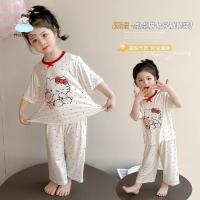 ราคา ชุดนอนเด็กผู้หญิง Hello Kitty เสื้อแขนสั้น กางเกงขาสามส่วน ผ้าบาง ใส่สบาย ชุดอยู่บ้านหน้าร้อน (49908569597)