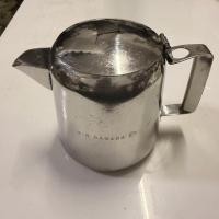 ราคา USED กาชงชากาแฟ มีที่กรองในตัว ลาย Air Canada Tea Pot สแตนเลส มือสอง ของสะสมสายการบินหรือใช้งาน (54107027656)