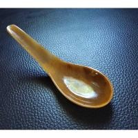 ราคา ช้อนหยกน้ำผึ้ง สีเหลืองทอง Jadeite type A (26769521554)