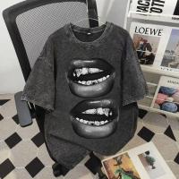 ราคา Top basic เสื้อยืดฟอก สีไม่ตกเนื้อผ้าดีทรงหลวม Black lips ผ้าฝ้ายนม OVERSIZE เสื้อยืดคอกลมunisex (26279286072)
