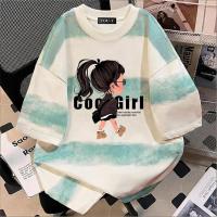 ราคา Top basic เสื้อเชิ้ตแขนสั้นลายบาติกสไตล์เรโทรอเมริกัน แบบหลวม ยอดนิยม แมทช์ลุคง่าย สินค้าใหม่ เสื้อยืดผู้หญิง COD (56158390127)