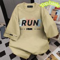 ราคา Top basic เสื้อเท่ๆ อเมริกันoversize ผ้าCOTTON แขนสั้น พิมพ์ลาย RUN เสื้อแฟชั่น หญิง ชาย 3XL COD (52402073216)
