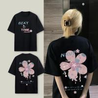 ราคา Top basic ลายดอก เสื้อยืดคอกลม เสื้อยืดผู้หญิง สกรีนลาย ใส่สบาย ส่งจากไทย S 4XL (27005232017)