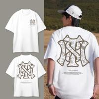 ราคา TOP T unisex จดหมาย เสื้อยืดโอเวอร์ไซส์ ผ้า เสื้อยืดคอกลมแขนสั้น สกรีนลาย ส่งจากไทย S 4XL (25982475999)