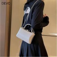 ราคา DEVO Messenger Bag กระเป๋าสะพาย Rhinestone กลิตเตอร์ สำหรับผู้หญิง (52607357236)