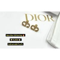 ราคา New Dior CD Earring ของแท้ (49505425977)