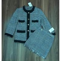 ราคา ลดล้างสต็อก TWEED BLAZER SET เซ็ตเสื้อคลุมเบรเซอร์ กระโปรงทรงเอ ผ้าทวีต พร้อมส่ง S (3668065563)