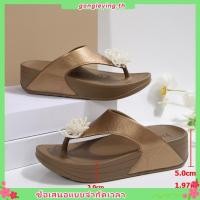 ราคา Hush Puppies รองเท้าผู้หญิง รุ่น HP PWSFQ5555A สีดำ รองเท้าแตะแบบสวม (55108216256)