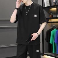ราคา ผู้ชายสไตล์เกาหลีชุดเสื้อยืดแฟชั่นเสื้อยืด กางเกงขาสั้นระบายอากาศผู้ชายเสื้อผ้า 4 สี (53553271201)