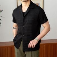 ราคา เสื้อชายรูปหล่อเสื้อแฟชั่นแขนสั้นแห้งเร็วเสื้อผู้ชายสบาย ๆ เสื้อผ้าผู้ชาย 3 สี (40023680046)