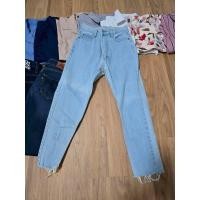 ราคา กางเกงยีนส์ป้ายกวาง สีฟ้าอ่อน ทรงบอย size s (50257273680)
