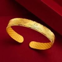 ราคา สร้อยข้อมืองานแต่งงาน ออกแบบสวยงาม สัญลักษณ์นำโชค ในโทนสีทอง มีลวดลายมังกรมังกร (49008470841)
