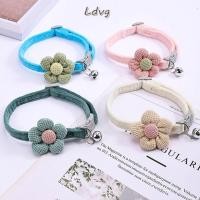ราคา LDVG ปลอกคอสัตว์เลี้ยง ปลอกคอแมวเท็ดดี้ปอมเมอเรเนียนแบบปรับได้ น่ารักพร้อมกระดิ่งพร้อมปลอกคอสุนัขดอกไม้สุนัขแมว (46557737618)