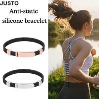 ราคา JUSTO สร้อยข้อมือป้องกันไฟฟ้าสถิตย์ สายรัดข้อมือป้องกันไฟฟ้าสถิตย์ไร้สายแบบปรับได้ สายรัดข้อมือกีฬากลางแจ้งซิลิโคนกันฝุ่น (49758585582)