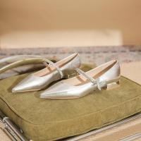 ราคา รองเท้าMary Janeส้นสูง chunky heel ขนาด2ซม ดีไซน์หัวแหลมและโบว์ผูกสำหรับผู้หญิง ปี2025 (56058059436)