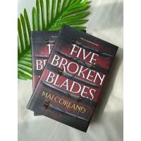 ราคา นิยายภาษาอังกฤษ Five Broken Blades Deluxe Limited Edition พร้อมส่ง ปกแข็ง (24931304799)