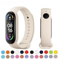 ราคา Xiaomi Band7 Band6 Band5 คุณภาพสูงสีสันซิลิโคนสร้อยข้อมือสายรัดข้อมือกีฬา TPU นุ่มนาฬิกาสําหรับ Xiaomi Mi Band 7 6 5 Anti Fingerprints นาฬิกากันชน Protector (29478276024)