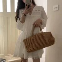 ราคา เดรส เดรสสีขาว ชุดเดรส เดรสสายเดี่ยว สไตล์ชาติพันธุ์กลวงสไตล์ฝรั่งเศสเย็บชุดเดรสแขนยาวฤดูร้อนโบฮีเมียนหลวม ก เส้น กระโปรงสด (26418625530)