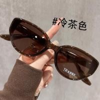 ราคา แว่นกันแดดโพลาไรซ์สีน้ำตาลโปร่งใส (29876779665)