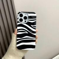 ราคา เคสโทรศัพท์ลายทางม้าลายสีดำและขาว แบบหุ้มครึ่ง เข้ากันได้กับ iPhone 13 Pro Max 14 15 Pro 16 Pro Max XSMAX 13 Pro 11 Pro Max 12 7 8 Plus 15 Pro Max XR เคสแข็งกันรอยกันกระแทก (28935354446)