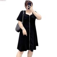 ราคา Plus size เสื้อผ้าสาวอวบ เดรสสาวอวบอ้วน ไซส์ใหญ่ ผู้หญิง เดรสคอเหลี่ยม ทรงหลวม แขนสั้น มีซิป สีดำ ฤดูร้อน สไตล์เกาหลีแฟชั่น (56507714027)