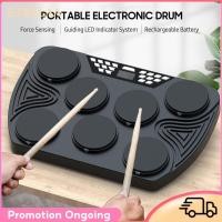 ราคา stellaa ชุดกลองอิเล็กทรอนิกส์แบบตั้งโต๊ะพร้อมไม้ตีกลองแบบเหยียบเท้ากลองเครื่องไฟฟ้าแบบพกพาลำโพงในตัวใช้สำหรับฝึกความบันเทิง ปลั๊ก US (49658356045)