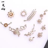 ราคา จี้เพทายขนาดเล็กและสร้อยข้อมือจากทองแท้ 18K แบบแฮนด์เมด พร้อมลายเดซี่ดอกไม้สวยงาม (40779460860)
