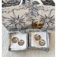ราคา New Dior 30 Montaigne Earrings Antique Gold Finish Metal and Silver Tone Crystals ต่างหู มือ1ของแท้ (29922641308)