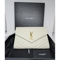 ราคา New YSL clutch 8 ขาว ของแท้ พร้อมส่ง (27465496280)