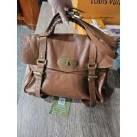 ราคา Used Mulberry Over sized Alexa สี Oak อะไหล่ทอง สีฮิต มือ2ของแท้ พร้อมส่ง (26891064976)