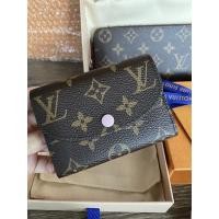 ราคา New LV rosalie coin purse ของแท้ พร้อมส่ง (17105226639)