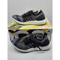 ราคา New Adidas Ultraboost X มือ1ของแท้ พร้อมส่ง ตัวบูสมีสีเปลี่ยนบางจุดจากการเก็บ (47653773147)