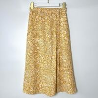 ราคา กระโปรงยาว ผ่าข้าง ลายดอกไม้ ผ้าโพลีเอสเตอร์ สีเหลือง Uniqlo Printed Slit Midi Skirt (51908106427)