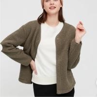ราคา Uniqlo แจ็กเก็ตผู้หญิง ขนฟลีซ กระดุมแป็ก สีเขียวมะกอก Pile Lined Fleece Cardigan (43979994228)