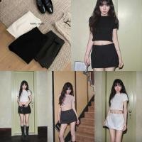 ราคา 3247 TAYLOR MINI SKIRT SM 450 กระโปรงกางเกง ฝสั้น ติดตะขอ ซิปด้านหน้า มีกระเป๋าข้าง โทนสีพื้น เนื้อผ้าดี valen (25840398791)