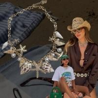 ราคา sea necklace สร้อยโซ่เล็กสีทอง แต่งอะไหล่จี้รูป pearl shell starfish หลายอัน น่ารักมาก คุ้มมาก (56704294857)