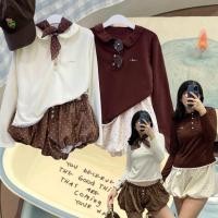ราคา texture lace edge top เสื้อคอบัว แขนยาว ตัวผ้ามี texture น่ารักมาก ชายแต่งลูกไม้ ทรงสวย เอวคอด ชายเสื้อบานออก (52352235755)