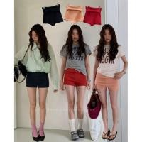 ราคา ? ? ? ? ? ? ? ? ? ? ? ? ? ? ? 390 ONSEASON กางเกงสั้นผ้าไหมพรม ดีไซน์เอวพับสุดเก๋ ที่ผสมความเรียบง่ายและโมเดิร์นได้อย่างลงตัว (40367399987)
