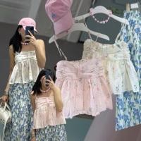 ราคา flower lace top เสื้อสายเดี่ยว ปรับระดับได้ flower long skirt กระโปรงยาว ลายริ้วโทนสีฟ้า ลายดอกไม้ แบบวาดอาร์ตๆ (28594298396)