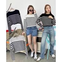 ราคา ZR Knitted stripe long sleeve top 350 เสื้อไหมพรมแขนยาวคอกลม ลายริ้ว งานชนช็อปซาร่าเลยค่า ทรงครอป valen (27269375411)