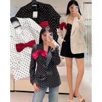 ราคา New Valenti Dot Blazer 650 Mo studio เสื้อสูทเบลเซอลายจุด มีโบสองชั้นเเยกเป็นเข็มกลัด เนื้อผ้าลินินเกาหลี (26083228678)