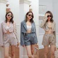 ราคา mini blazer set 590 ฟรีส่ง ชุดเซ็ตเบลเซอร์สุดปัง สำหรับซีซั่นนี้ค่า ตัวเสื้อทรงครอปเอวลอยดีเทลปลายตัดสวยดูแพงมาก glam (18173732656)